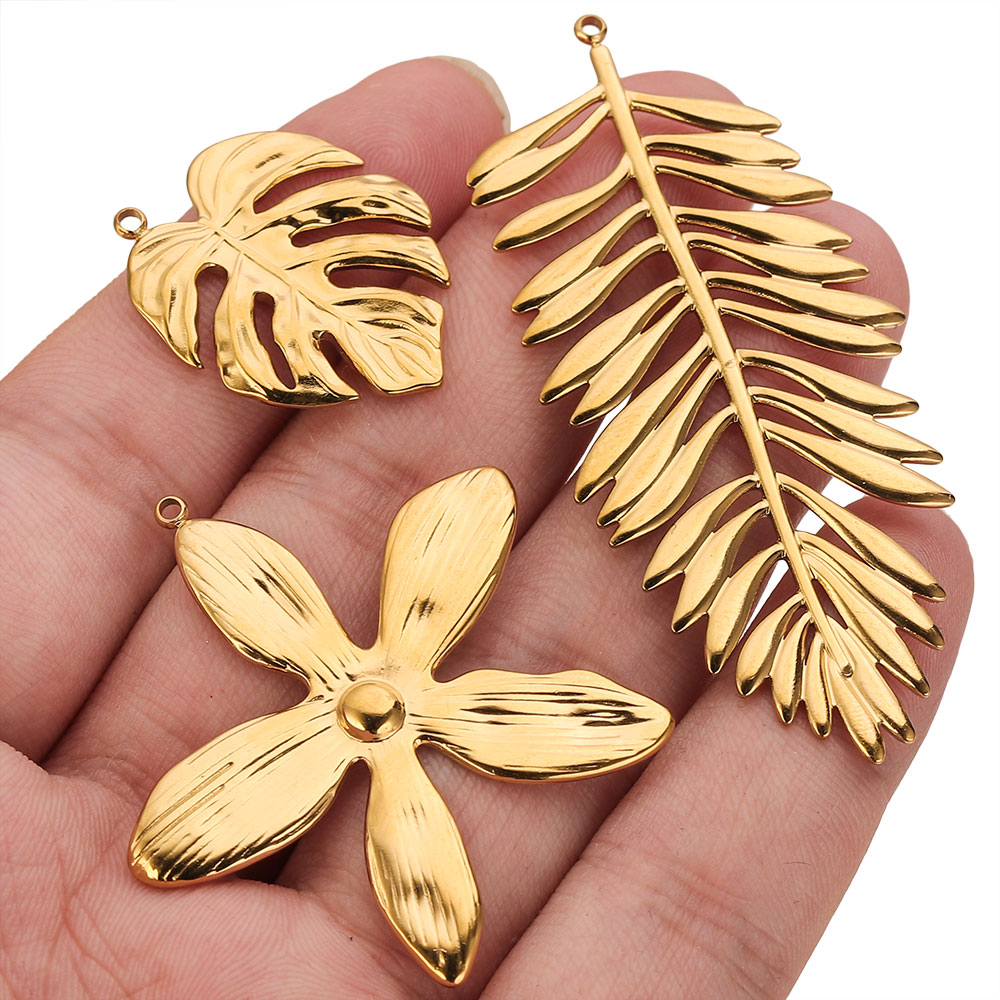 5 Buah Liontin Bunga Daun Besa - Embellishment Crafts ulasan dan harga